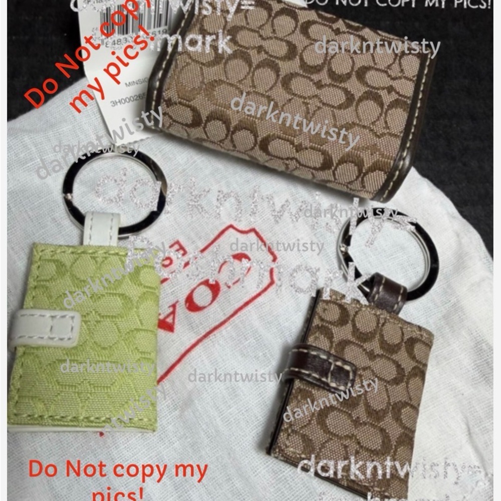 1 BNWT COACH SIGNATURE Contact Case, 2 BNWOT BAG CHARMS PHOTO FRAMES RECEIPT - Picture 4 of 10